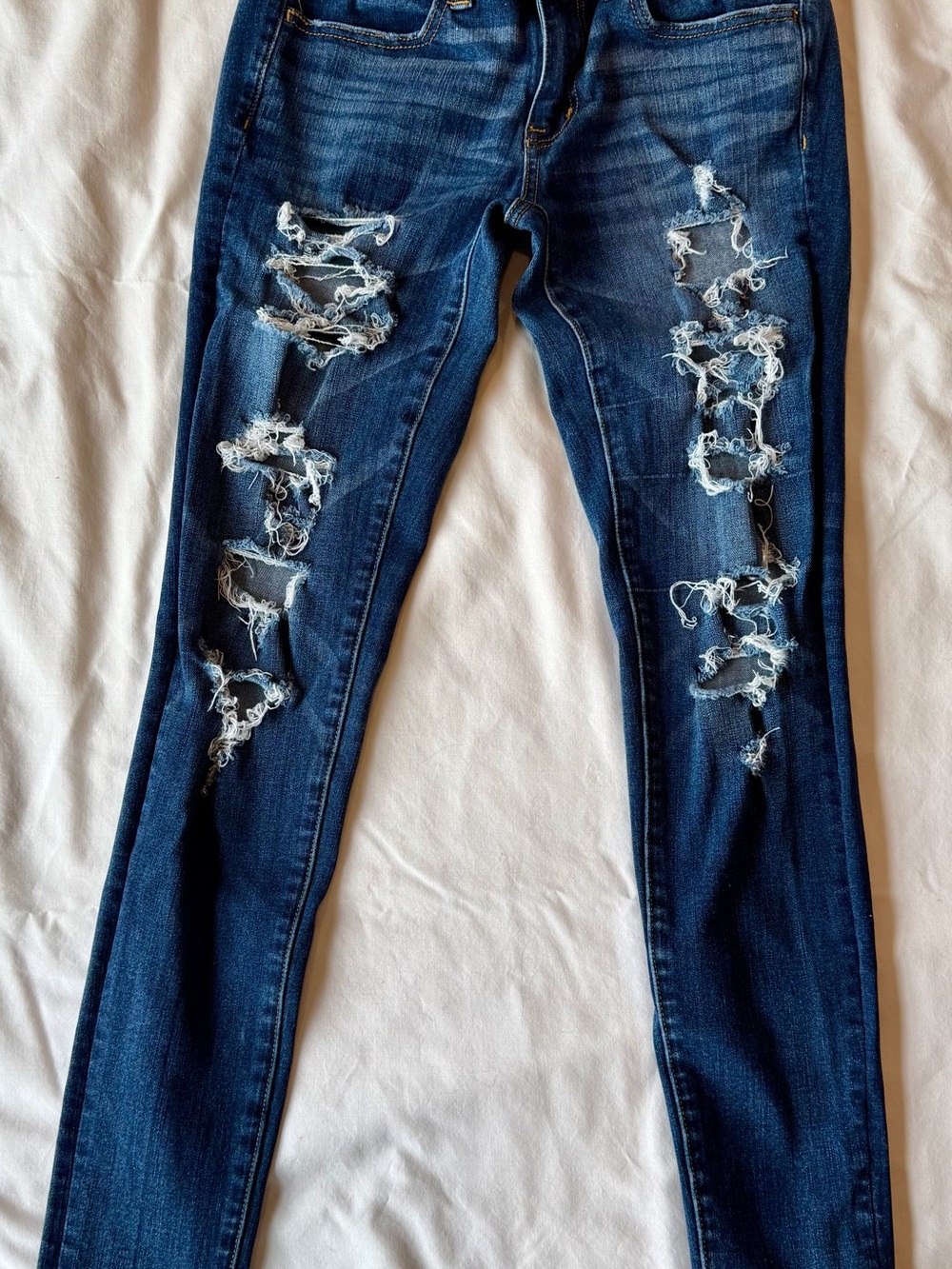 Dark Blue Distressed Women's Skinny Jeans
